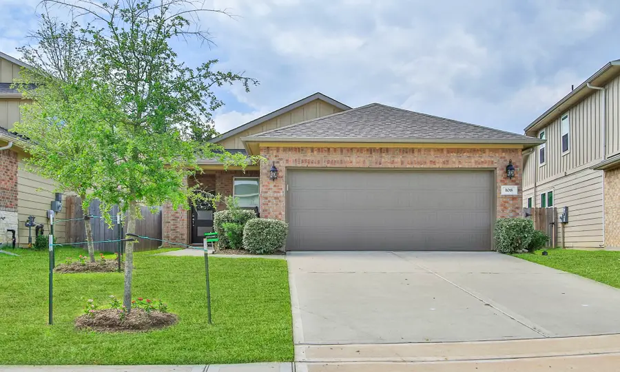 108 Clay Creek Lane, Conroe, TX 77316 - Image #3
