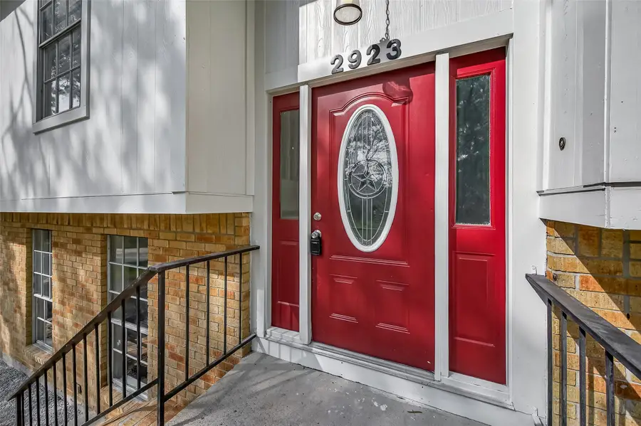 2923 Royal Glen Drive, Houston, TX 77339 - Image #3