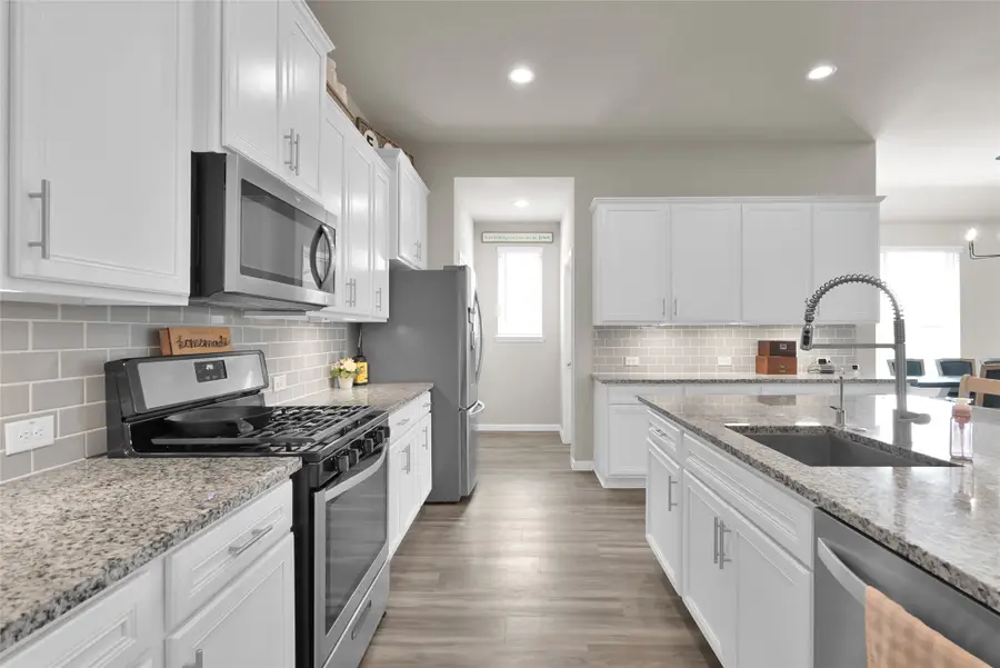 1286 Sandstone Hills Drive, Montgomery, TX 77316 - #3