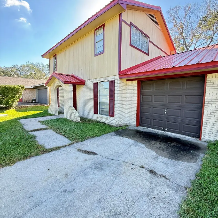 3127 County Road 510k, Brazoria, TX 77422 - Image #2