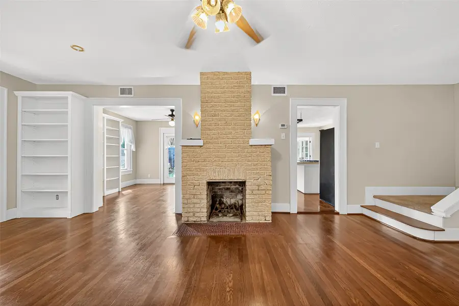 1201 Bomar Street, Houston, TX 77006 - Image #3