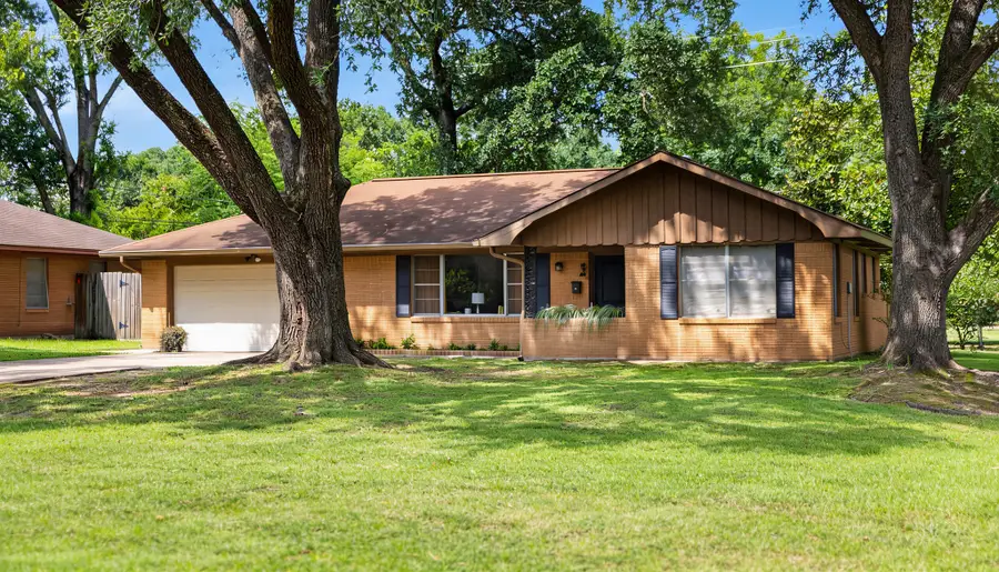 700 Barbara Street, Tomball, TX 77375 - #2