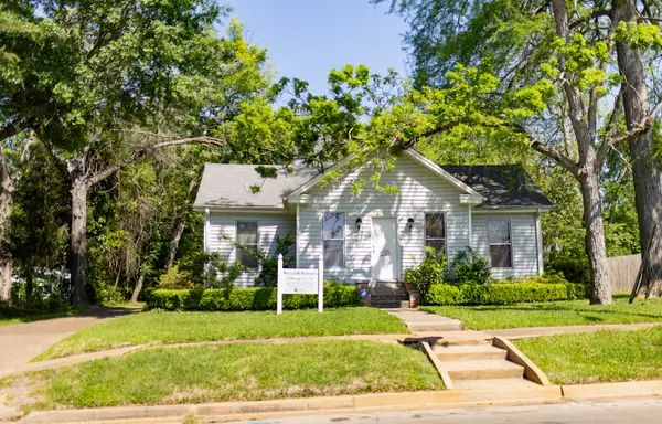 306 N 7th Street, Crockett, TX 75835