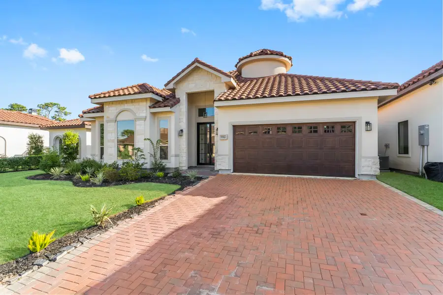 15922 Bridges Fairway Lane, Houston, TX 77068 - Image #3