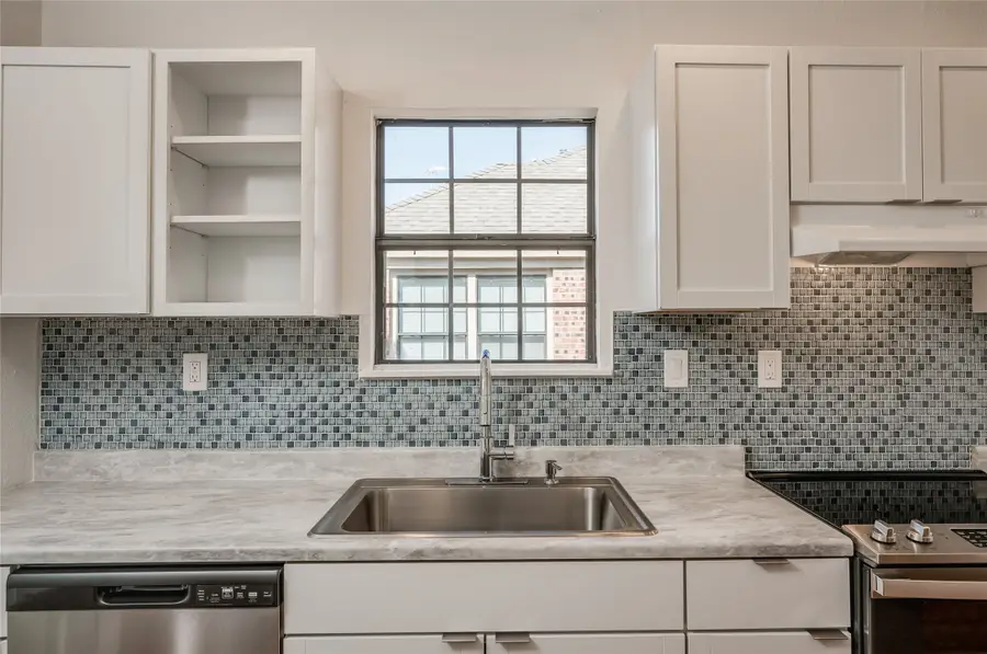 2308 Blodgett Street, Houston, TX 77004 - Image #2