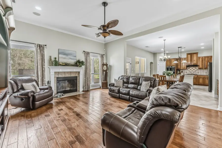 98 Heritage Oak Drive, Huntsville, TX 77320 - #3