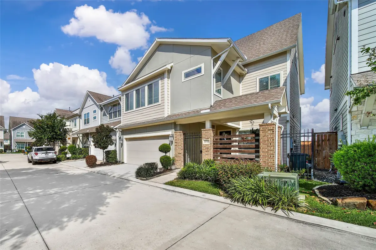 8710 Strongoak Lane, Houston, TX 77055 - #1