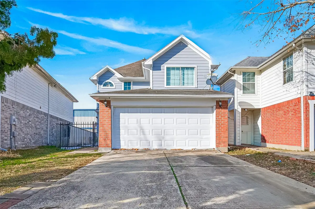 8926 Westbrae Gardens Court, Houston, TX 77031 - Image #1