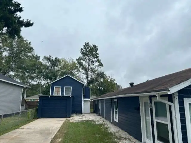 4711 3rd Street, Bacliff, TX 77518 - Image #2