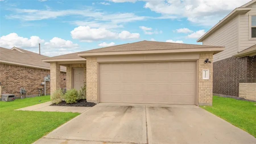 14416 Sugar Pines Drive, Conroe, TX 77302 - Image #3