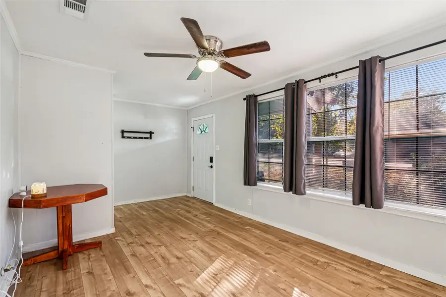 1542 Marsalis Road, Lancaster, TX 75134 - Image #3