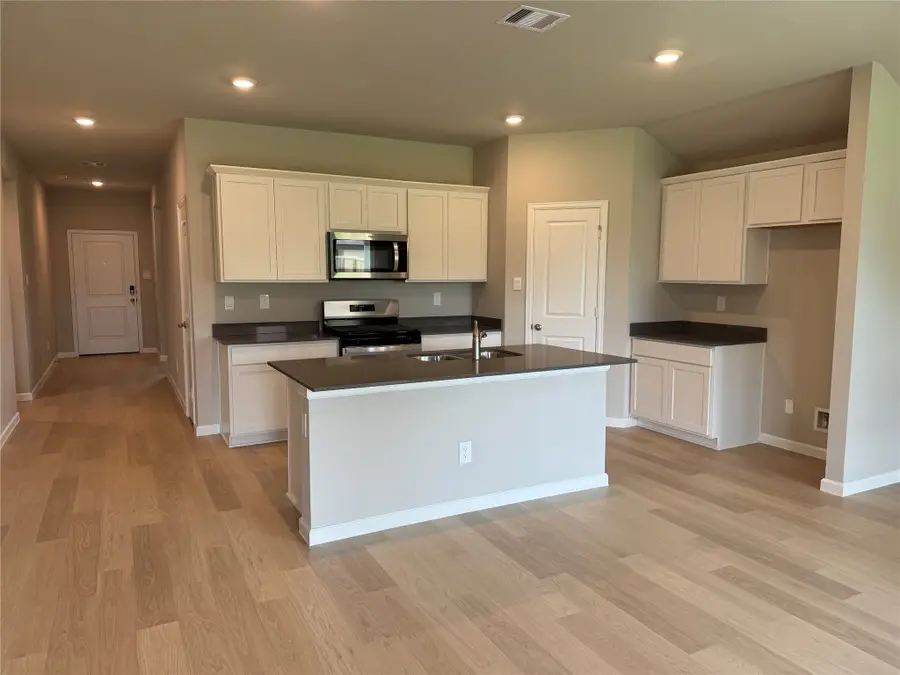 1110 Legrand Street, Brenham, TX 77833 - Image #3