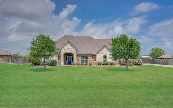 4919 Landon Lane, Baytown, TX 77523