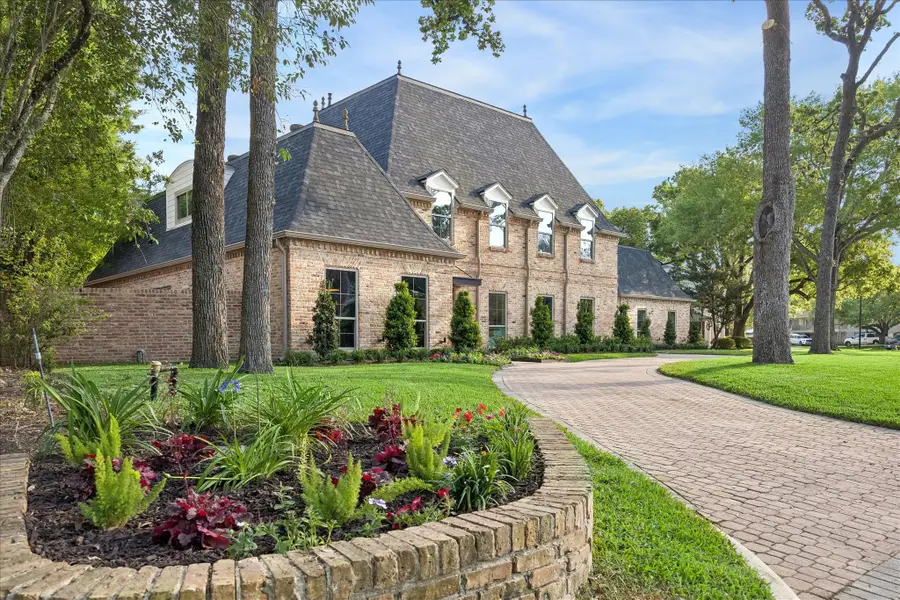 620 Stoneleigh Drive, Houston, TX 77079 - #2