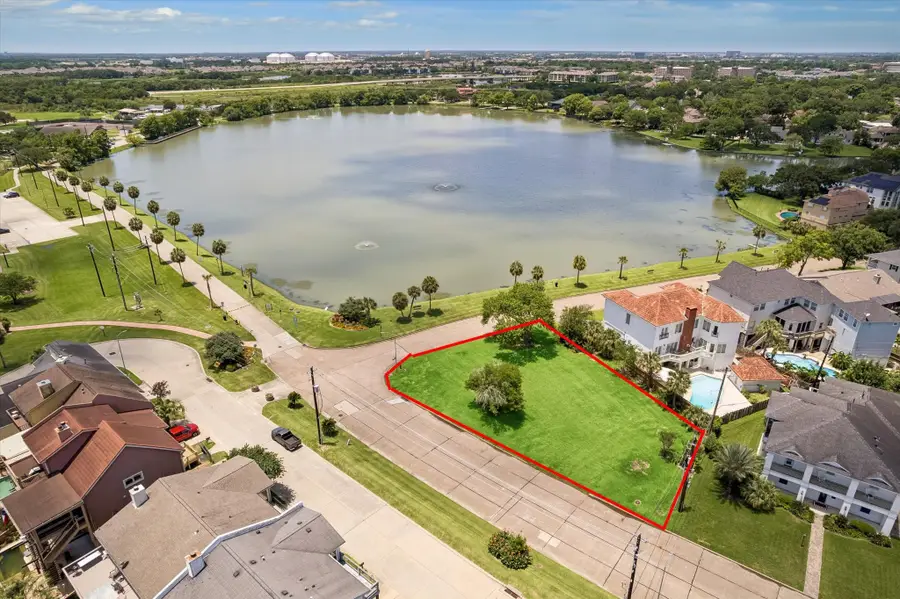 18743 Martinique Drive, Nassau Bay, TX 77058 - #3