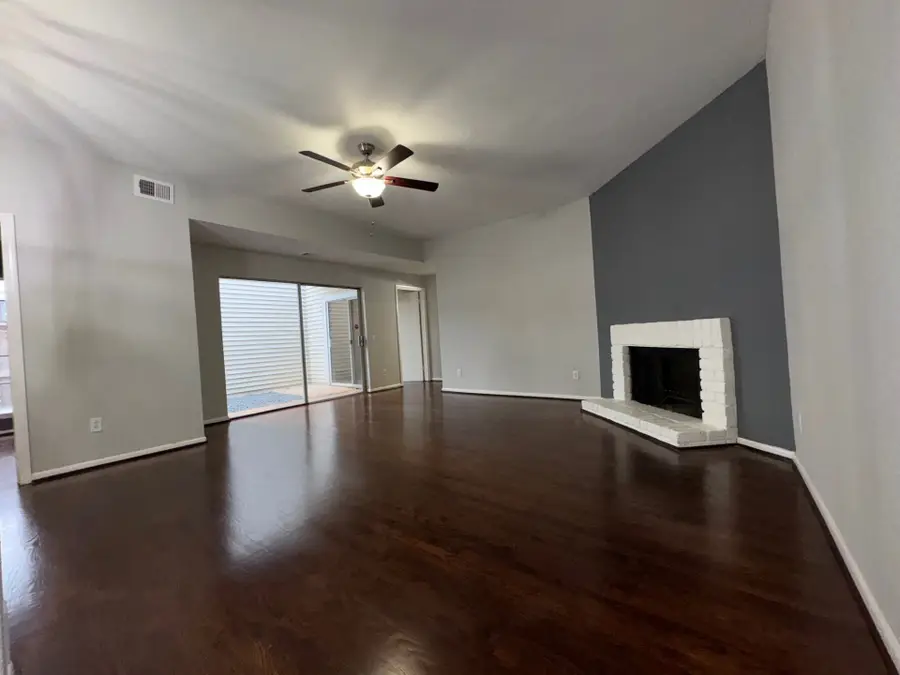 9809 Richmond Avenue #J1, Houston, TX 77042 - #2