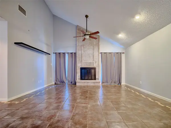 1520 Crestmont Street, Wharton, TX 77488