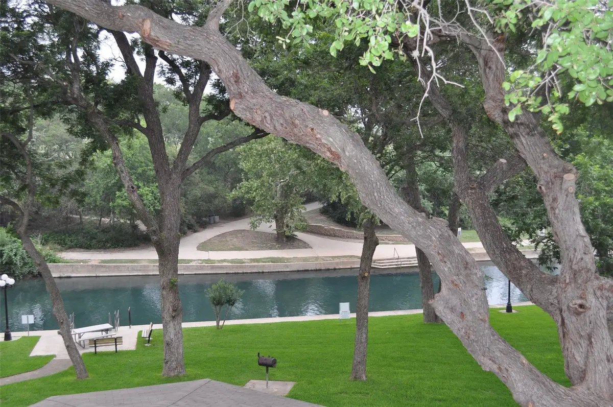 500 N Market Street #111, New Braunfels, TX 78130 - #1