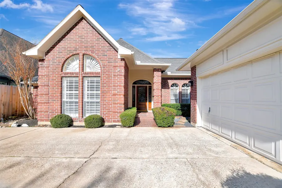 5714 Glen Pines Drive, Houston, TX 77069 - Image #2