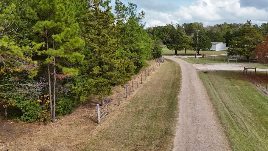190 Andrea Lane, Coldspring, TX 77331 - Image #3