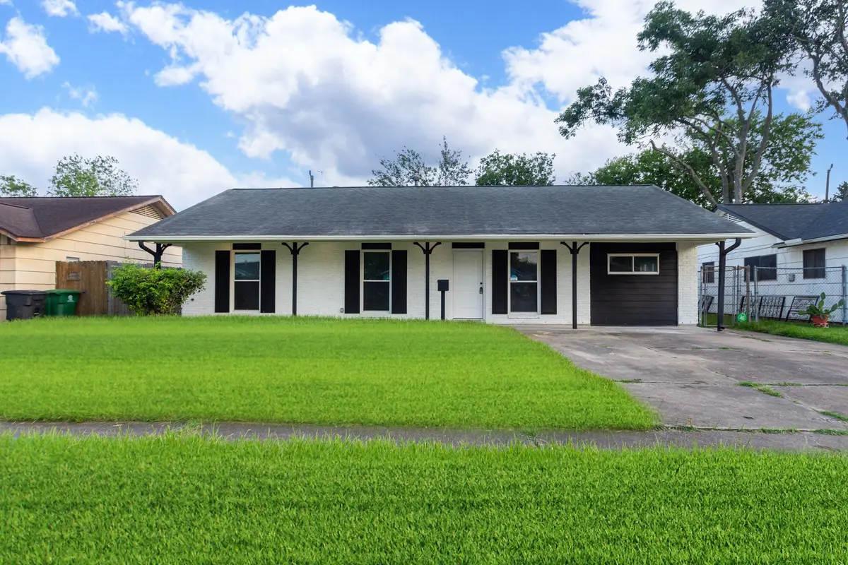 5834 Overdale Street, Houston, TX 77033 - #1
