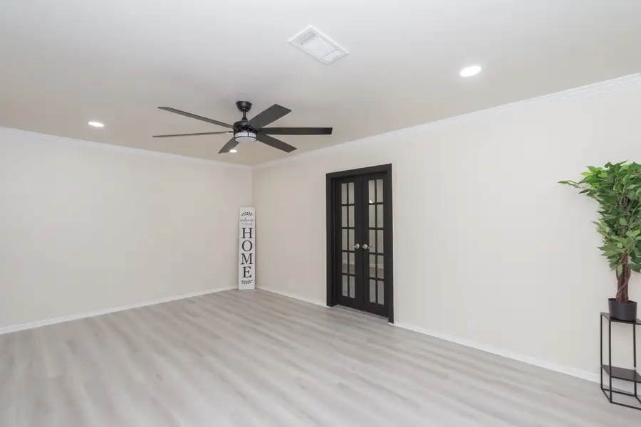5834 Overdale Street, Houston, TX 77033 - #2