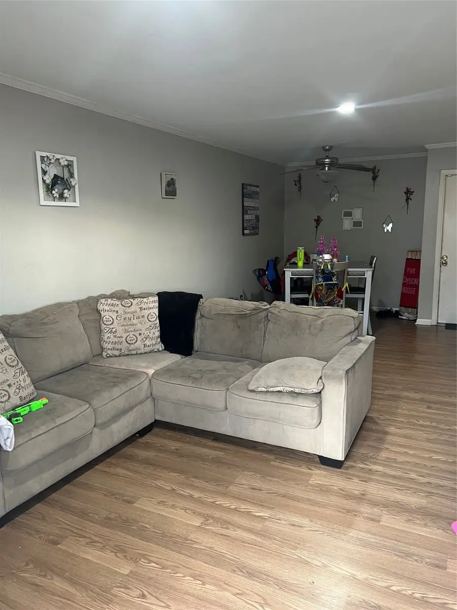 8519 Hearth Drive #28, Houston, TX 77054 - Image #2