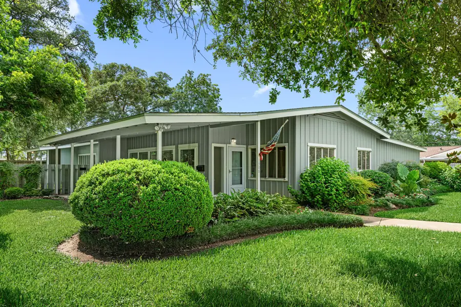 1908 Milam Street, Columbus, TX 78934 - Image #2