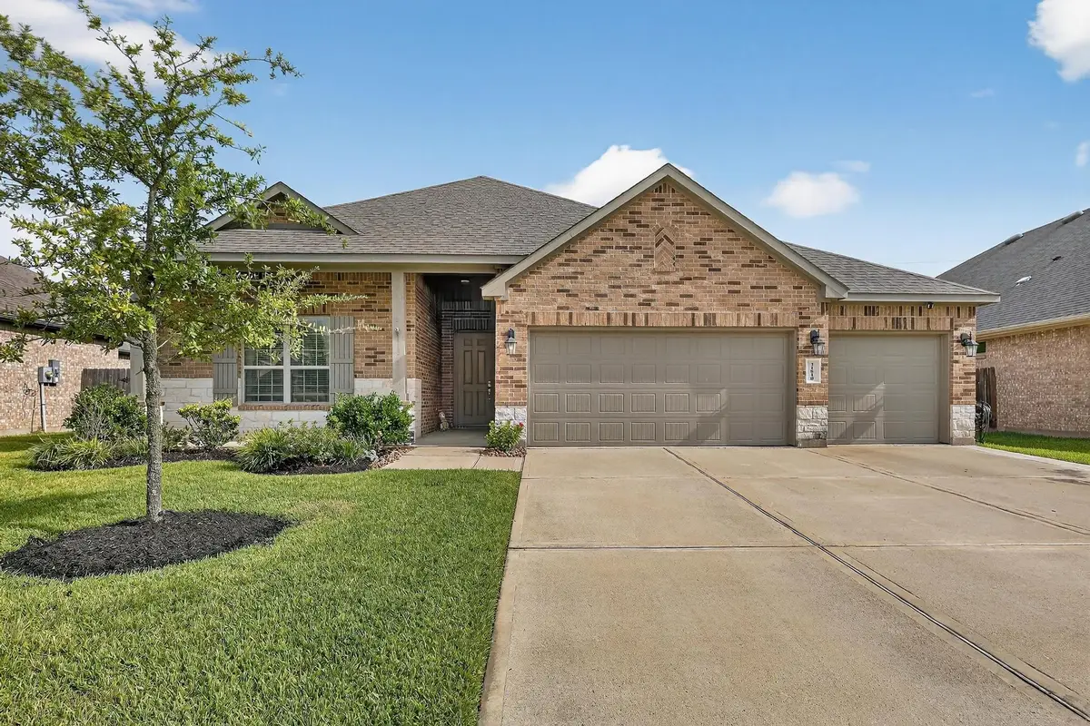 31810 Casa Linda Drive, Hockley, TX 77447 - Image #1