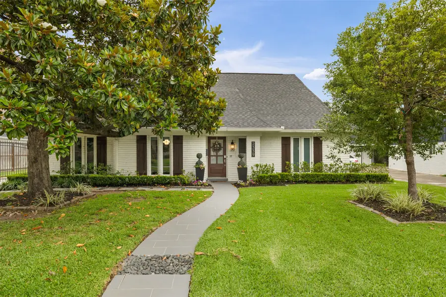 2339 Brookmere Drive, Houston, TX 77008 - #2