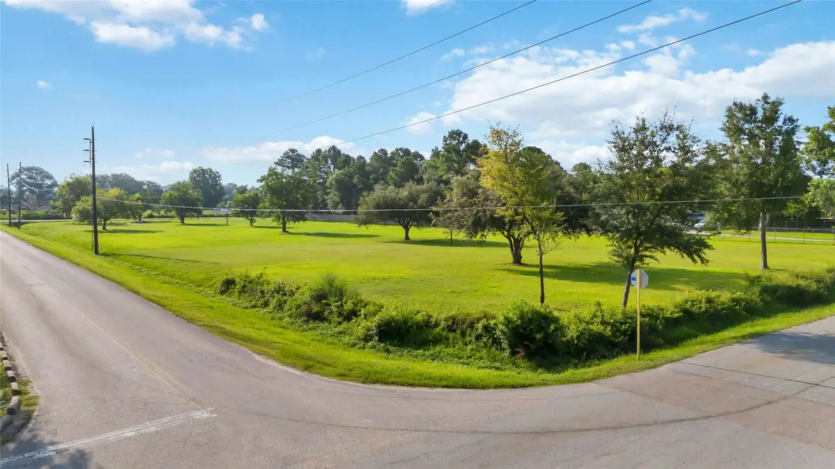 0 Dover Street, Houston, TX 77031 - #1