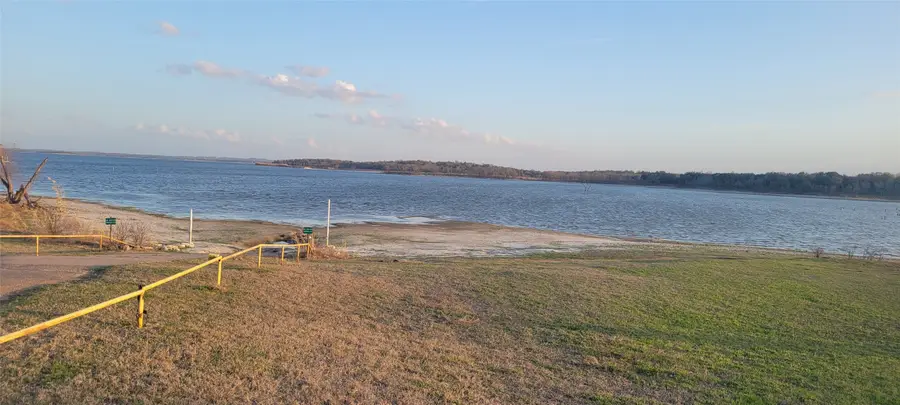 323 N Apache Drive N, Somerville, TX 77879 - #3
