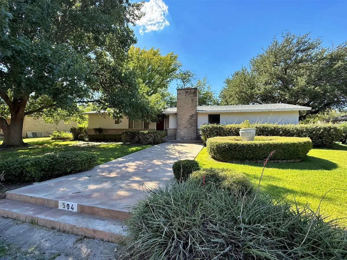 504 Oak Street, Ozona, TX 76943 - Image #1