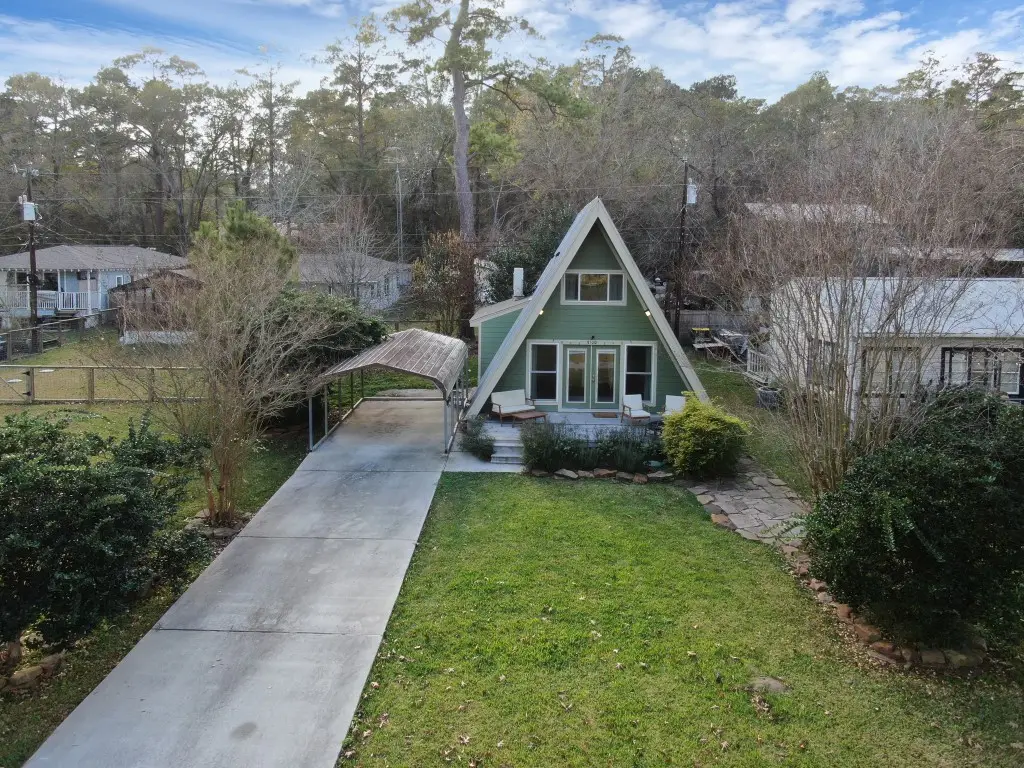 1500 W Pine Lake Circle, Conroe, TX 77316 - #1