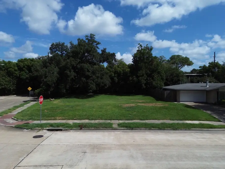 5346 Schumacher Ln, Houston, TX 77056 - #2