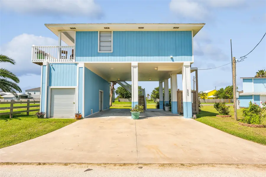 966 Mr G, Port Bolivar, TX 77560 - #2