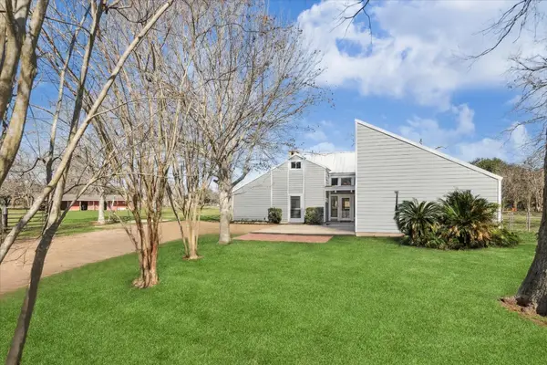 1203 Half Moon Drive, Wharton, TX 77488