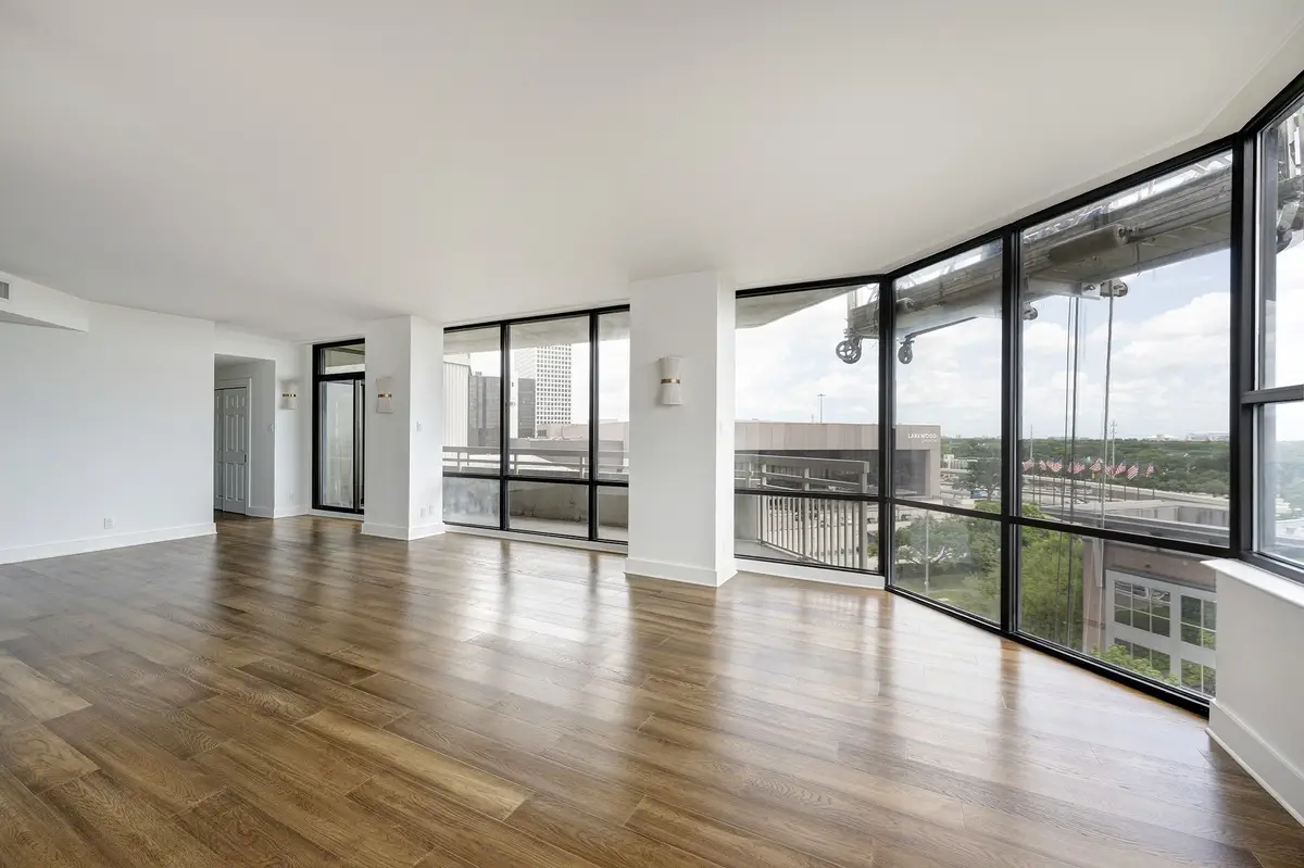 15 Greenway Plaza #8G, Houston, TX 77046 - Image #1