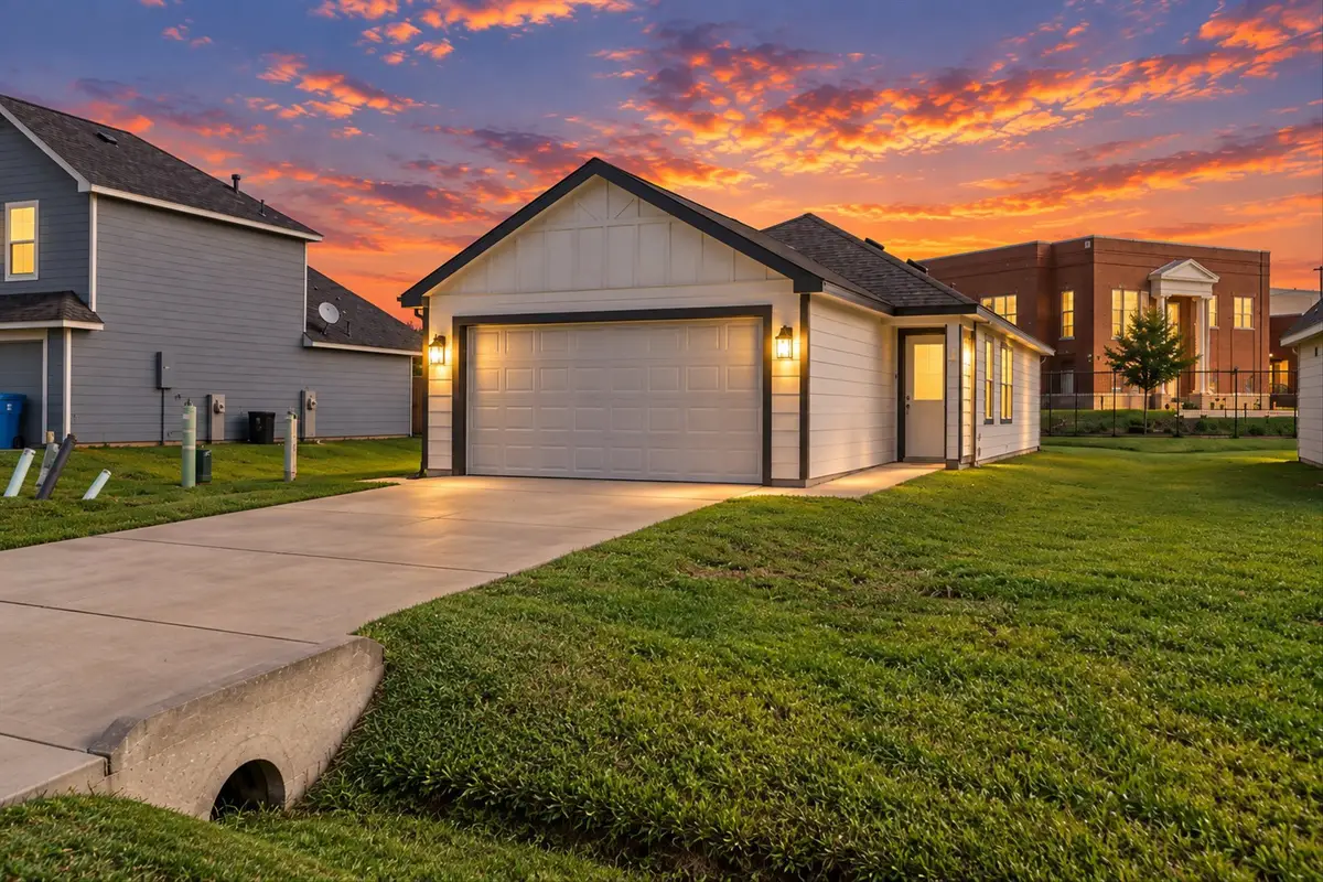 2012 Road 5714, Cleveland, TX 77327 - #1