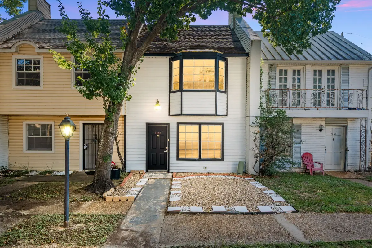 1257 E Witte Road #16, Houston, TX 77055 - Image #1