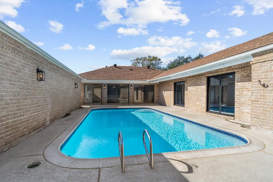 3031 Fairway Drive, Sugar Land, TX 77478 - Image #2