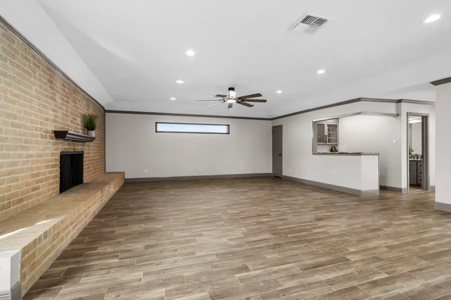 3031 Fairway Drive, Sugar Land, TX 77478 - Image #3