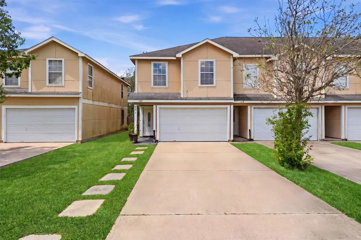 527 Solomon Lane, Brookshire, TX 77423 - #1