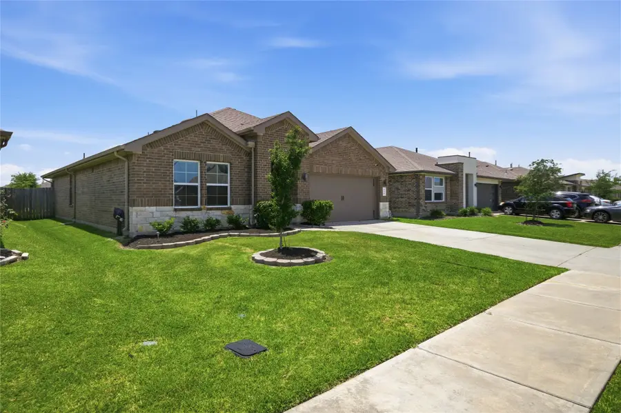 910 Betsy Hill Drive, Rosharon, TX 77583 - #3