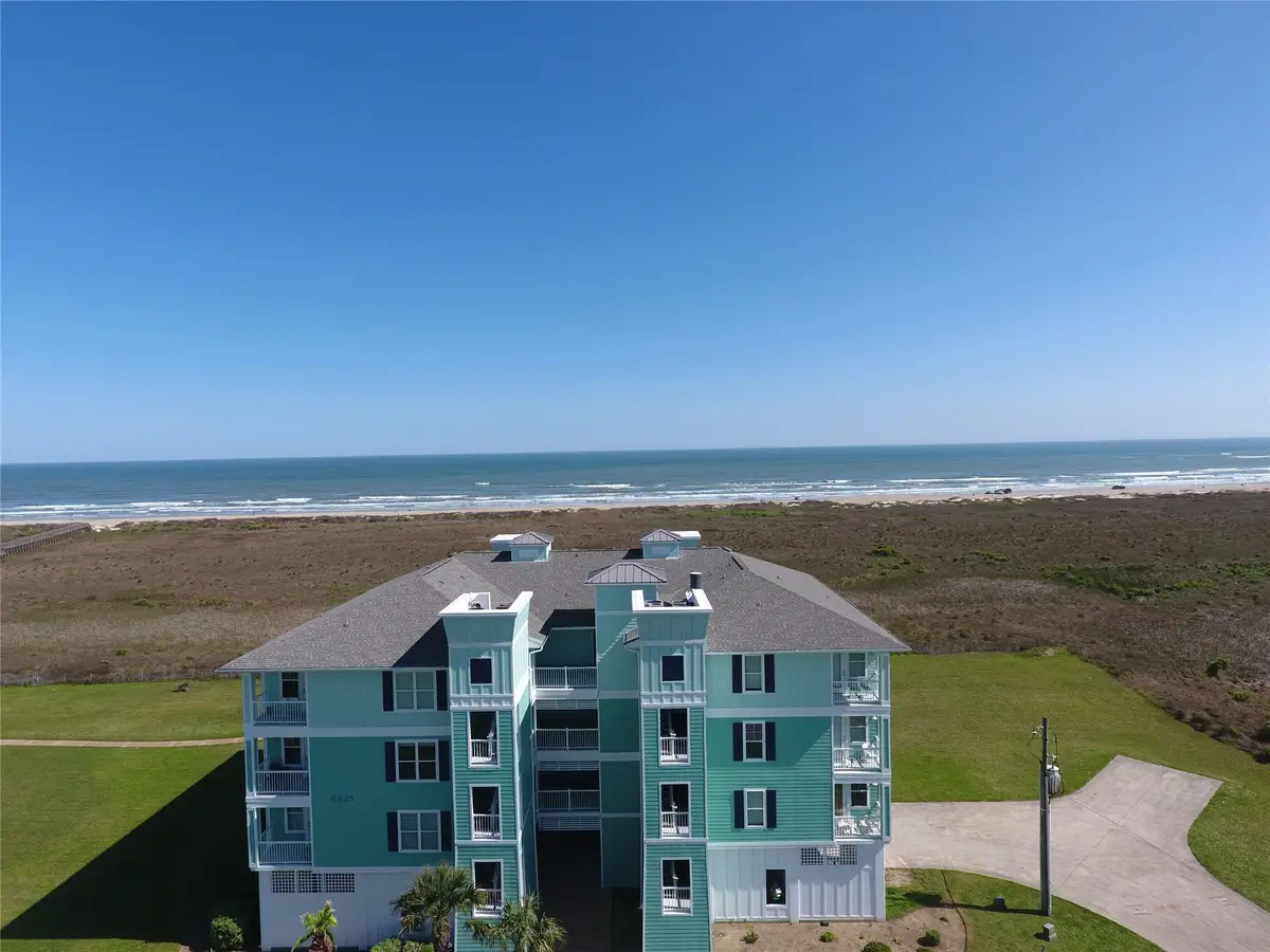 4221 Grassy Pointe Drive #301, Galveston, TX 77554 - Image #1