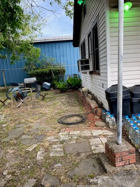 9216 Kingsville Street, Houston, TX 77063 - Image #2