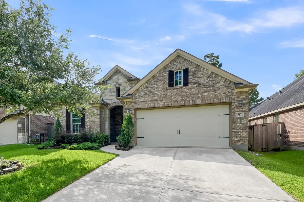 127 Forest Heights Lane, Montgomery, TX 77316 - #1