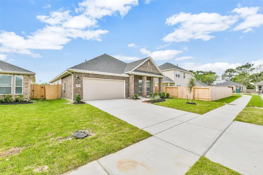 3010 King Oaks Street, Baytown, TX 77251 - #2