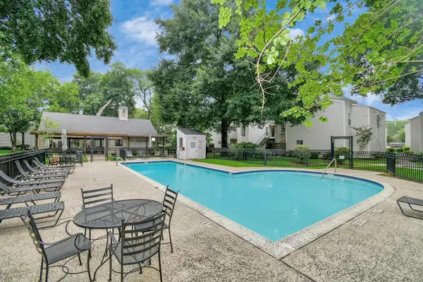 9809 Richmond Avenue #C13, Houston, TX 77042