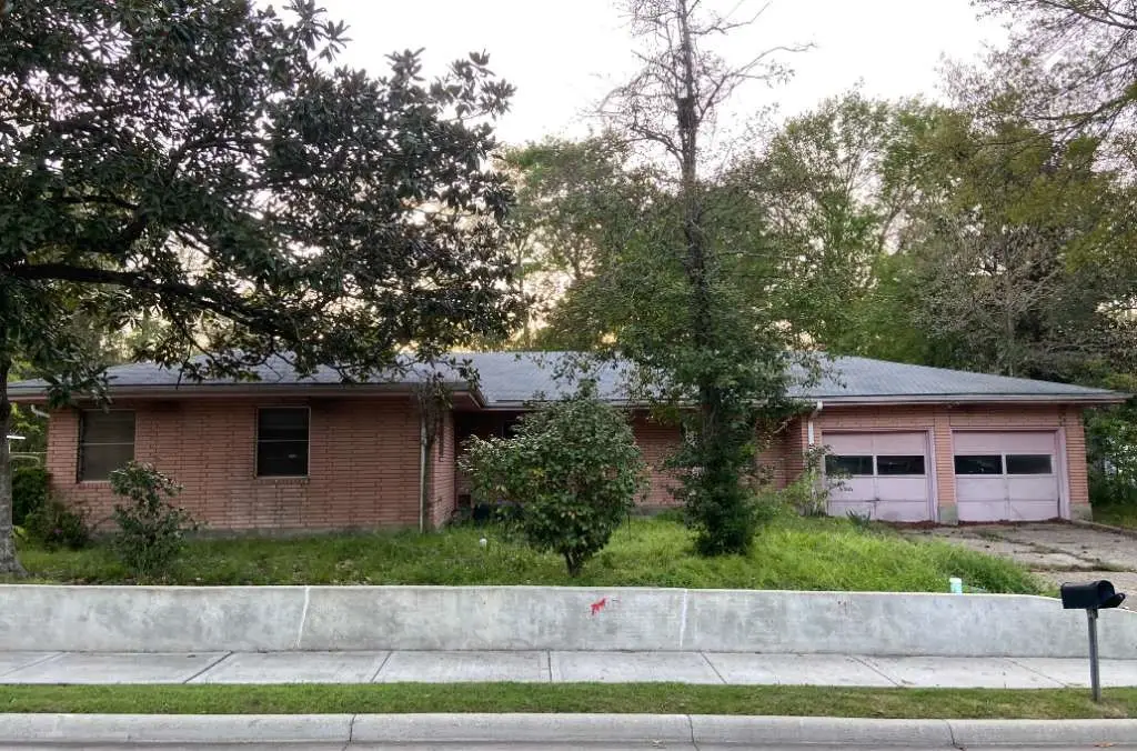 895 S Main Street, Jasper, TX 75951 - Image #1